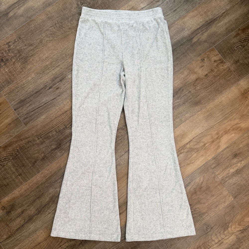 Aerie Silver Gray Ribbed Knit Flare Lounge Pants Women S Activewear Pajamas Cozy